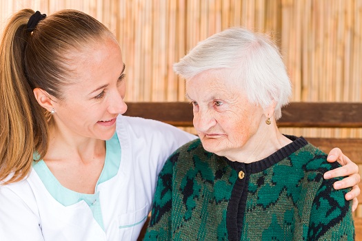 Things to Focus on When Treating Older Adults with Alzheimer in Philadelphia, PA