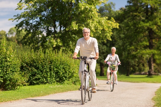 Fun & Safe Summer Activities Older Adults Should Consider in Philadelphia, PA
